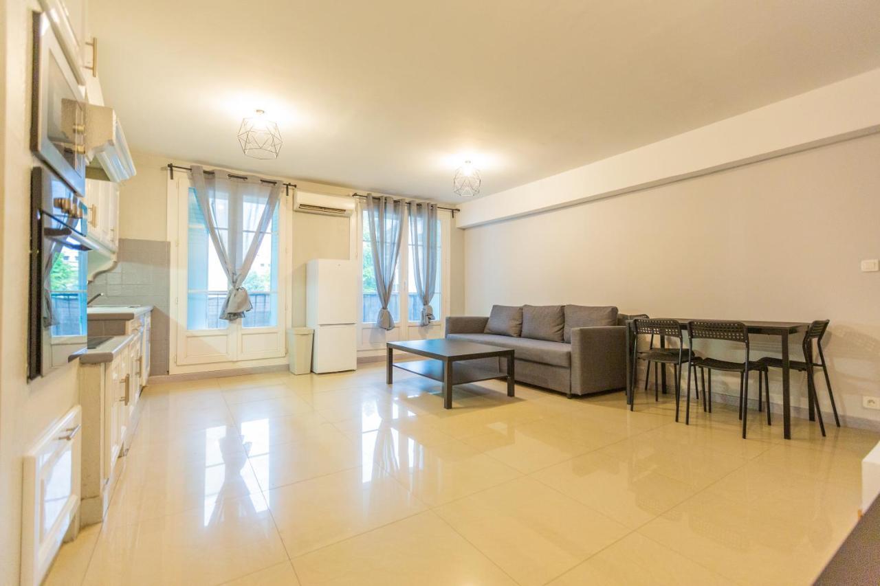 Ferienwohnung Superbe T4 Renove Spacieux Avec Stationnement Libre Et Gratuit Marseilles Exterior foto